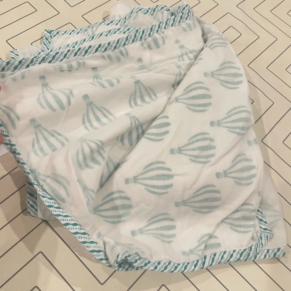 Lil Pyar White Hot Air Balloon Baby Blanket - Picture 5 of 7